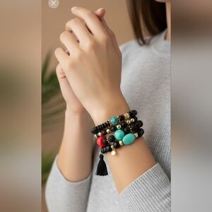 4 Boho bracelets Multicolor